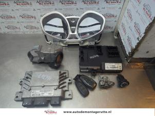 O184017 Gebruikte kontaktslot + computer Ford Fiesta