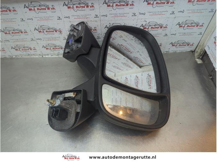 Gebruikte Spiegel Buiten rechts Opel Vivaro O184025