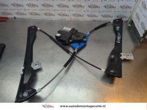 O184160 Gebruikte ruitmechaniek 4deurs rechts-voor Skoda Fabia