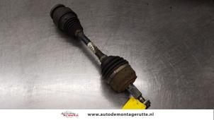 O184201 Gebruikte homokineetas links-voor Volkswagen Transporter