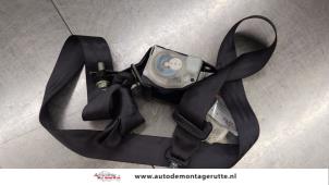 O184219 Gebruikte veiligheidsgordel midden-achter Honda Jazz