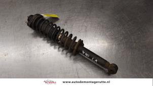 O184237 Gebruikte veerpoot links-achter Volvo V40