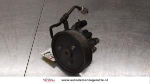 O184260 Gebruikte servopomp Opel Movano