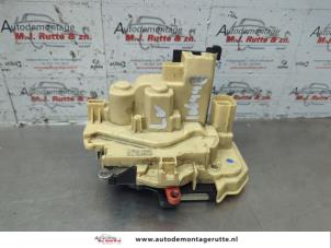 O184323 Gebruikte deurslot mechaniek 4deurs links-voor Fiat Panda
