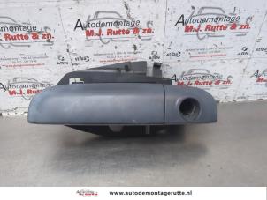 O184329 Gebruikte deurgreep 4deurs links-voor Fiat Panda
