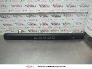 O184332 Gebruikte achterklep handgreep Fiat Panda