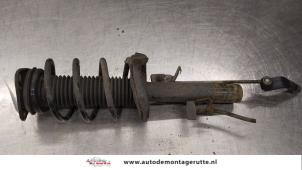 O184348 Gebruikte schokdemperpoot links-voor Ford Grand C-Max