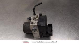 O184385 Gebruikte abs pomp Audi A6