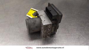 O184392 Gebruikte abs pomp Audi A6