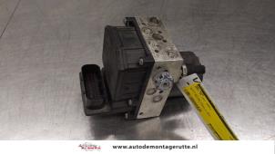 O184393 Gebruikte abs pomp Audi A6