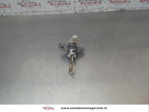 O184423 Gebruikte slot cilinder achter Honda Jazz