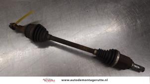 O184445 Gebruikte steekas links-voor Renault Kangoo