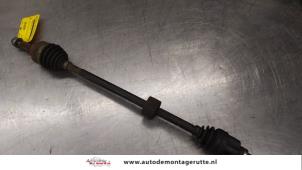 O184449 Gebruikte cardanas rechts-voor (vwa) Nissan Pixo