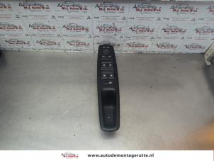 O184483 Gebruikte combischakelaar ramen Renault Grand Scenic