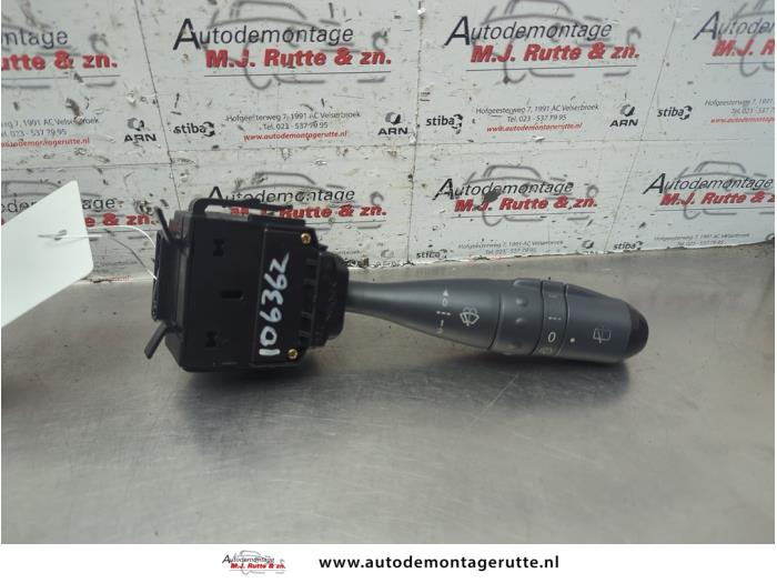Gebruikte Schakelaar Ruitenwisser Smart Forfour O184533