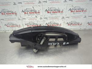 O184562 Gebruikte deurgreep 4deurs rechts-achter Ford Fiesta