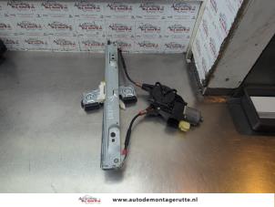 O184566 Gebruikte ruitmechaniek 4deurs rechts-voor Ford Fiesta