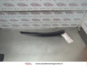 O184572 Gebruikte ruitenwisserarm achter Ford Fiesta