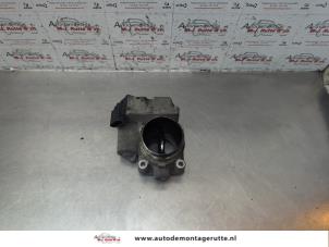 O184586 Gebruikte gasklephuis Hyundai I30