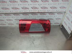 O184619 Gebruikte achterlicht links Ford Transit Connect
