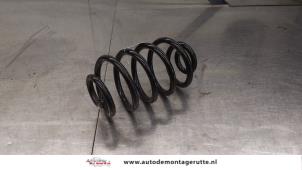 O184646 Gebruikte schroefveer achter Opel Vectra