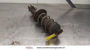O184652 Gebruikte schokdemperpoot links-voor Fiat Panda