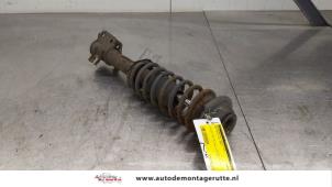 O184658 Gebruikte voorpoot rechts Opel Agila