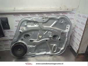 O184710 Gebruikte raammechaniek 4deurs rechts-voor Hyundai I30