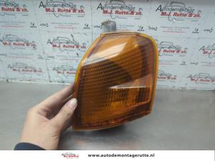 O184735 Gebruikte richtingaanwijzer links Toyota Starlet