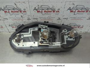 O184738 Gebruikte printplaat achterlicht links Toyota Aygo