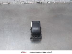 O184800 Gebruikte ruit schakelaar elektrisch Suzuki Wagon R+