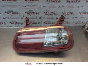 O184817 Gebruikte mistachterlicht Peugeot 5008