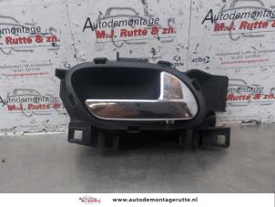 O184837 Gebruikte portiergreep 4deurs rechts-voor Peugeot 5008