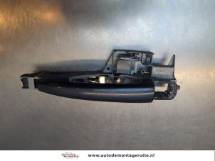 O184867 Gebruikte portiergreep 4deurs links-voor Peugeot 5008