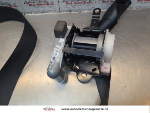 O184873 Gebruikte veiligheidsgordel links-voor Nissan Pixo