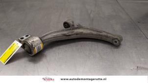 O184933 Gebruikte draagarm links-voor Opel Astra