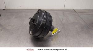O184944 Gebruikte rembekrachtiger Opel Astra