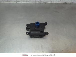 O184962 Gebruikte kachelklep motor Opel Vivaro