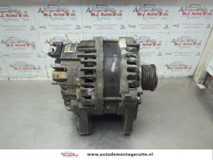O184976 Gebruikte dynamo Opel Vivaro