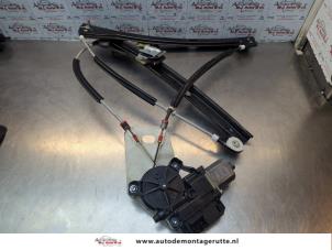 O185022 Gebruikte raammechaniek 4deurs links-voor Volkswagen Polo