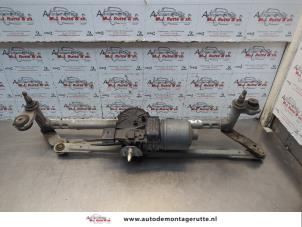 O185023 Gebruikte ruitenwismotor+mechaniek Volkswagen Polo