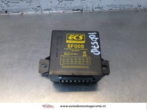 O185114 Gebruikte trekhaak module Volkswagen Polo