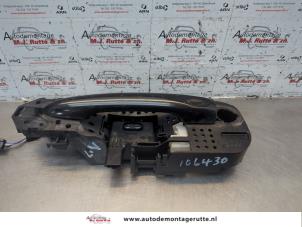 O185118 Gebruikte portiergreep 4deurs links-voor Renault Grand Scenic