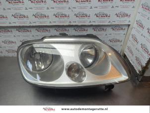 O185156 Gebruikte rechter koplamp Volkswagen Caddy