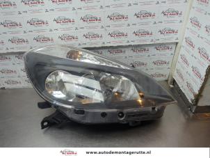 O185169 Gebruikte rechter koplamp Renault Clio