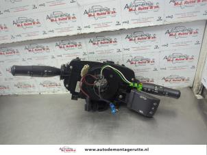 O185179 Gebruikte combischakelaar stuurkolom Renault Megane
