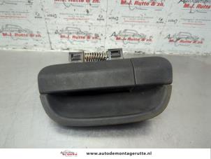 O185207 Gebruikte achterklep handgreep Mercedes Vito