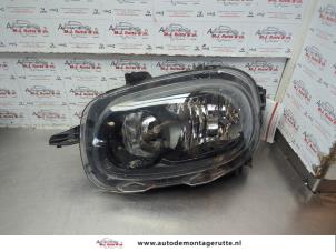 O185255 Gebruikte koplamp links Citroen C3