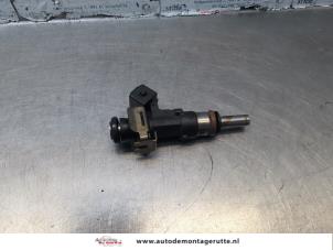 O185341 Gebruikte injector (benzine injectie) Opel Insignia