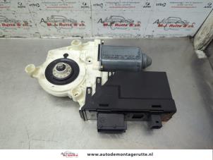 O185345 Gebruikte raammotor portier Citroen C5